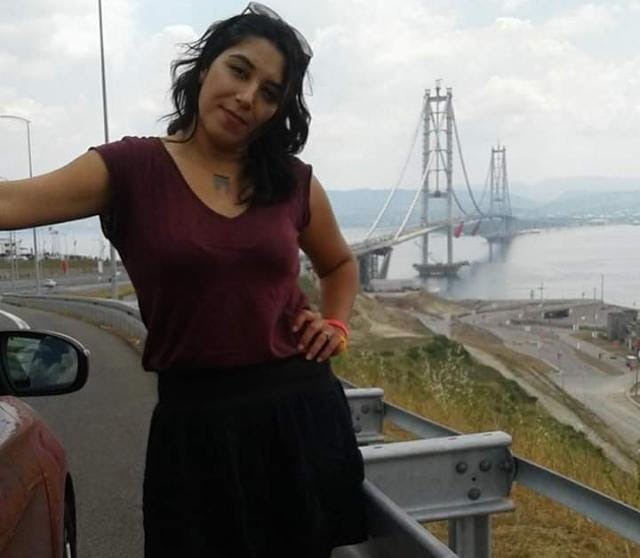 Satır Arası Sohbet - Zeynep Aydemir