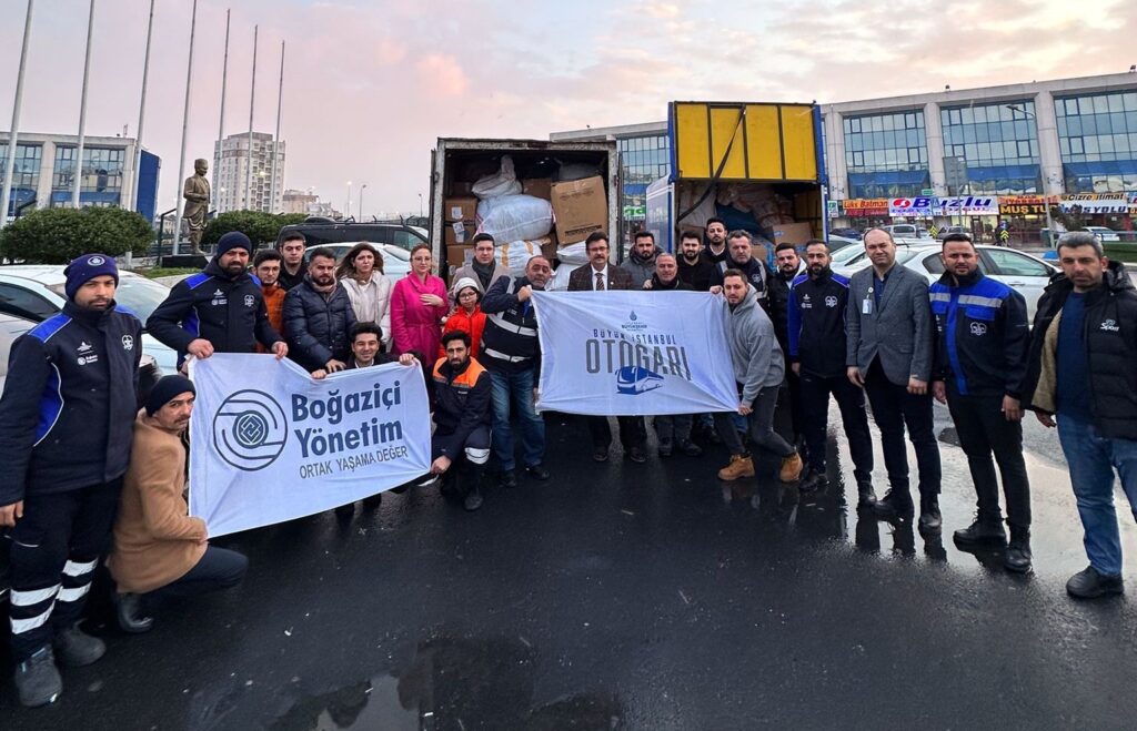 Birimlerimiz ve Sitelerde Toplanan İhtiyaç Malzemeleri İBB Lojistik Merkezlerine Teslim Edildi
