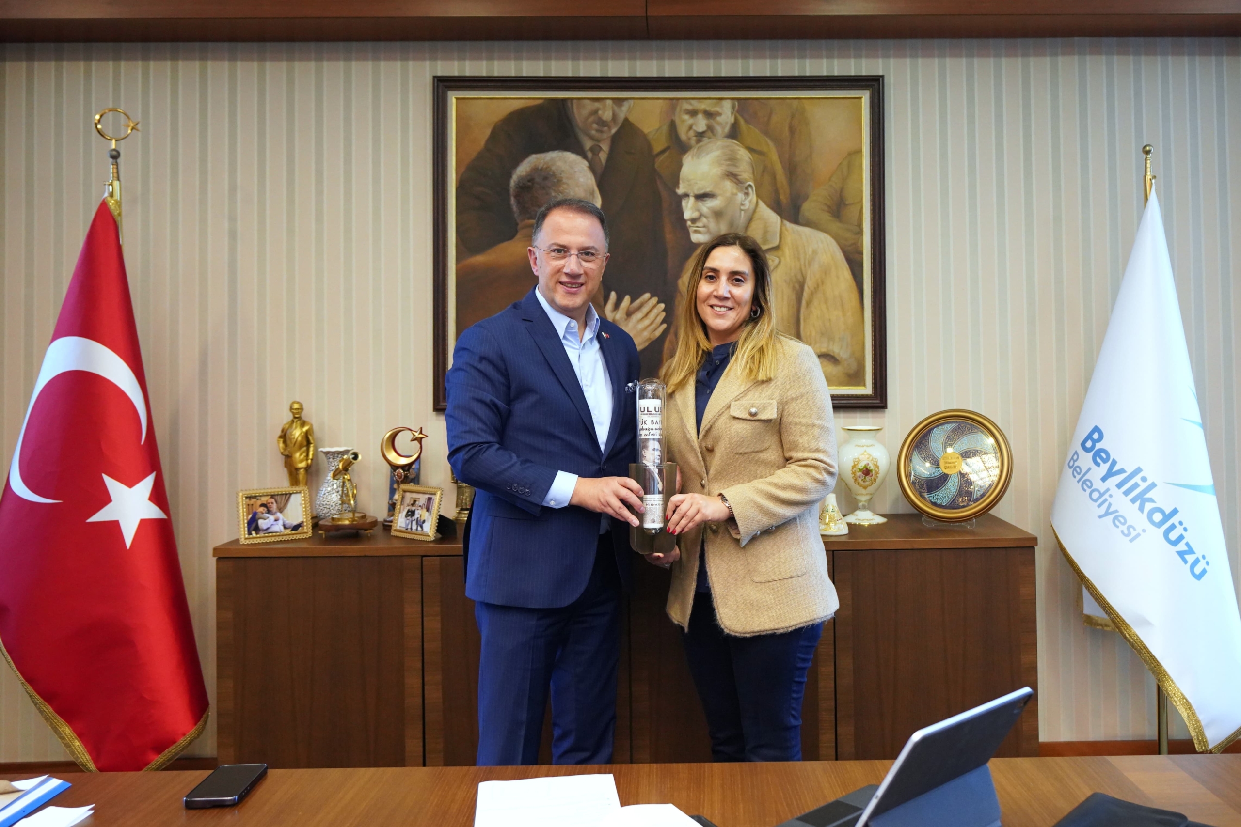 Merve-Oztopaloglu-Mehmet-Murat-Calik-scaled